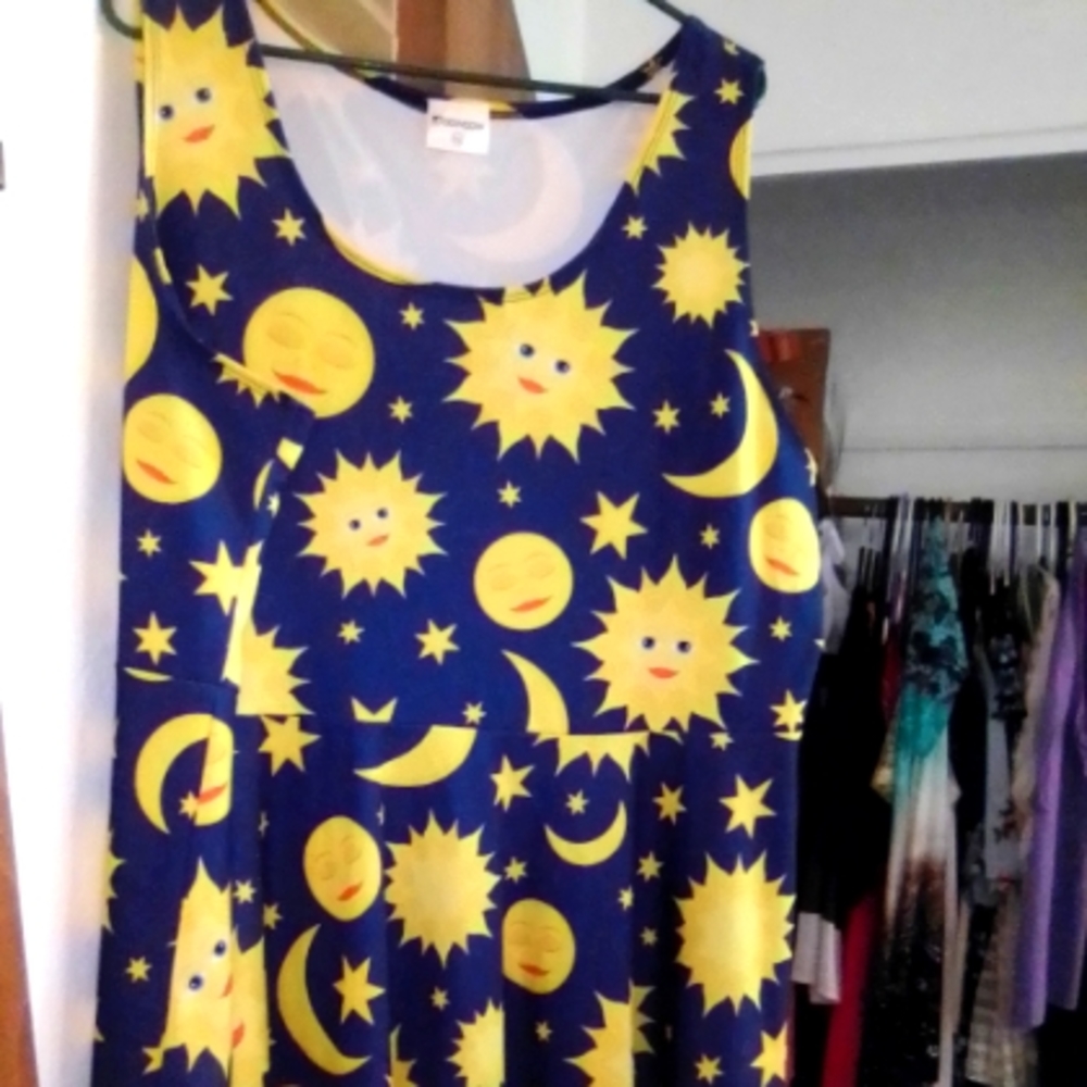 Cow Cow sun,moon and star print sleeveless dress size 5X